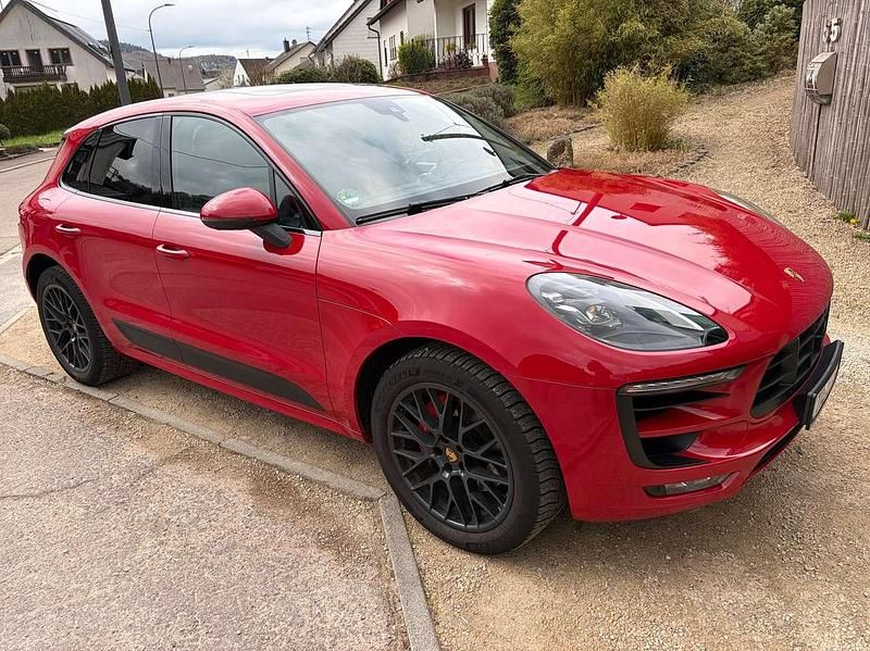 Gebraucht Porsche Macan GTS 360 PS (264 kW) 2016 Rot SUV