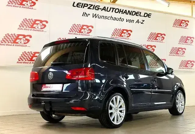 Gebraucht VW Touran Highline 170 PS (125 kW) 2011 Blau Van / Kleinbus