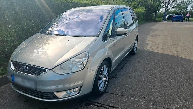 Gold Gebraucht 2008 Ford Galaxy Van / Kleinbus | 2.200 € (Superpreis) - Bild 1/4