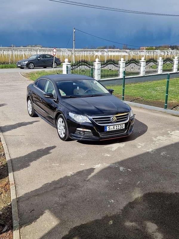 Gebraucht VW Passat Basis 160 PS (117 kW) 2011 Schwarz Limousine