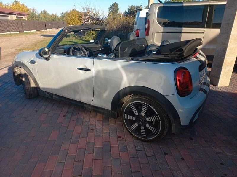 Gebraucht Mini Cooper 136 PS (100 kW) 2018 Silber Kleinwagen