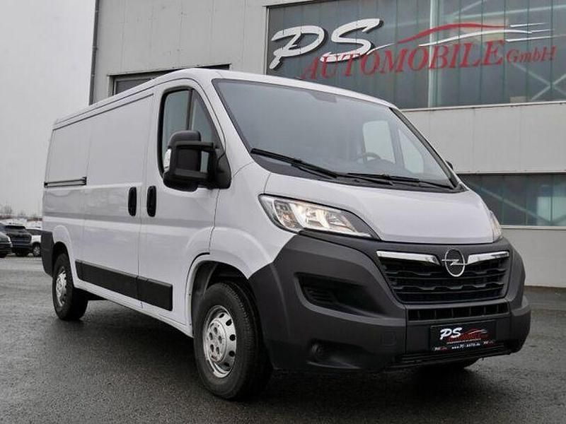 Gebraucht Opel Movano 140 PS (102 kW) 2024 Casablanca weiß Van