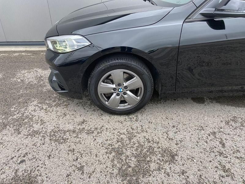 Gebraucht BMW 118 136 PS (100 kW) 2022 Schwarz Kleinwagen