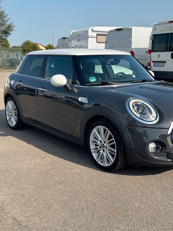 Grau Gebraucht 2016 Mini Cooper S Kleinwagen | 17.500 € (Fairer Preis) - Bild 1/4