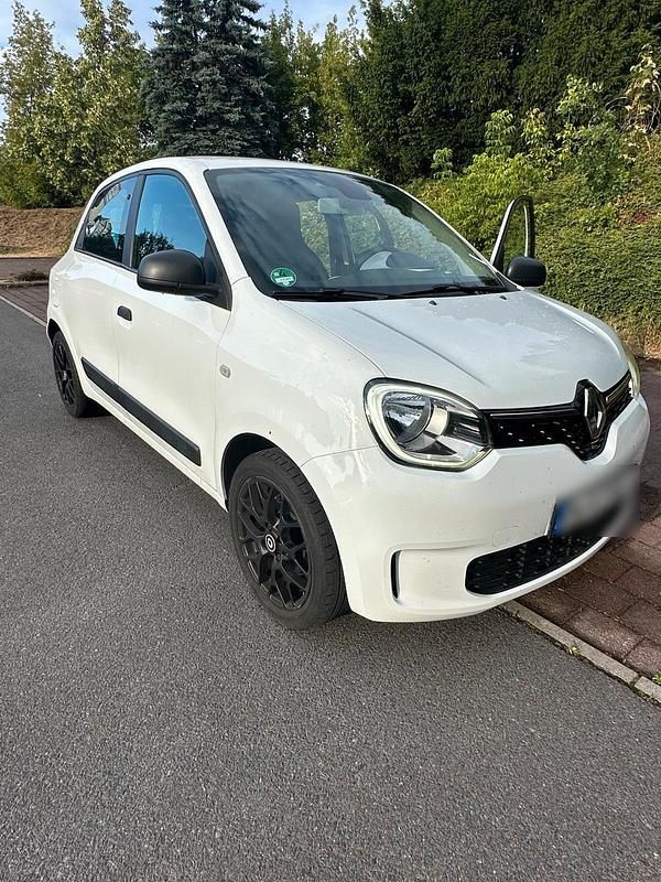 Weiß Gebraucht 2020 Renault Twingo Life Kleinwagen | 6.900 € (Fairer Preis) - Bild 1/4