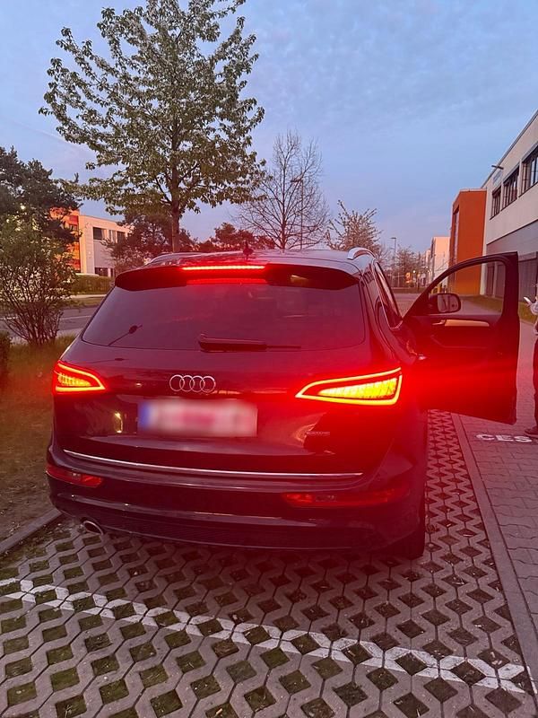 Gebraucht Audi Q5 S-Line 190 PS (139 kW) 2017 Schwarz SUV