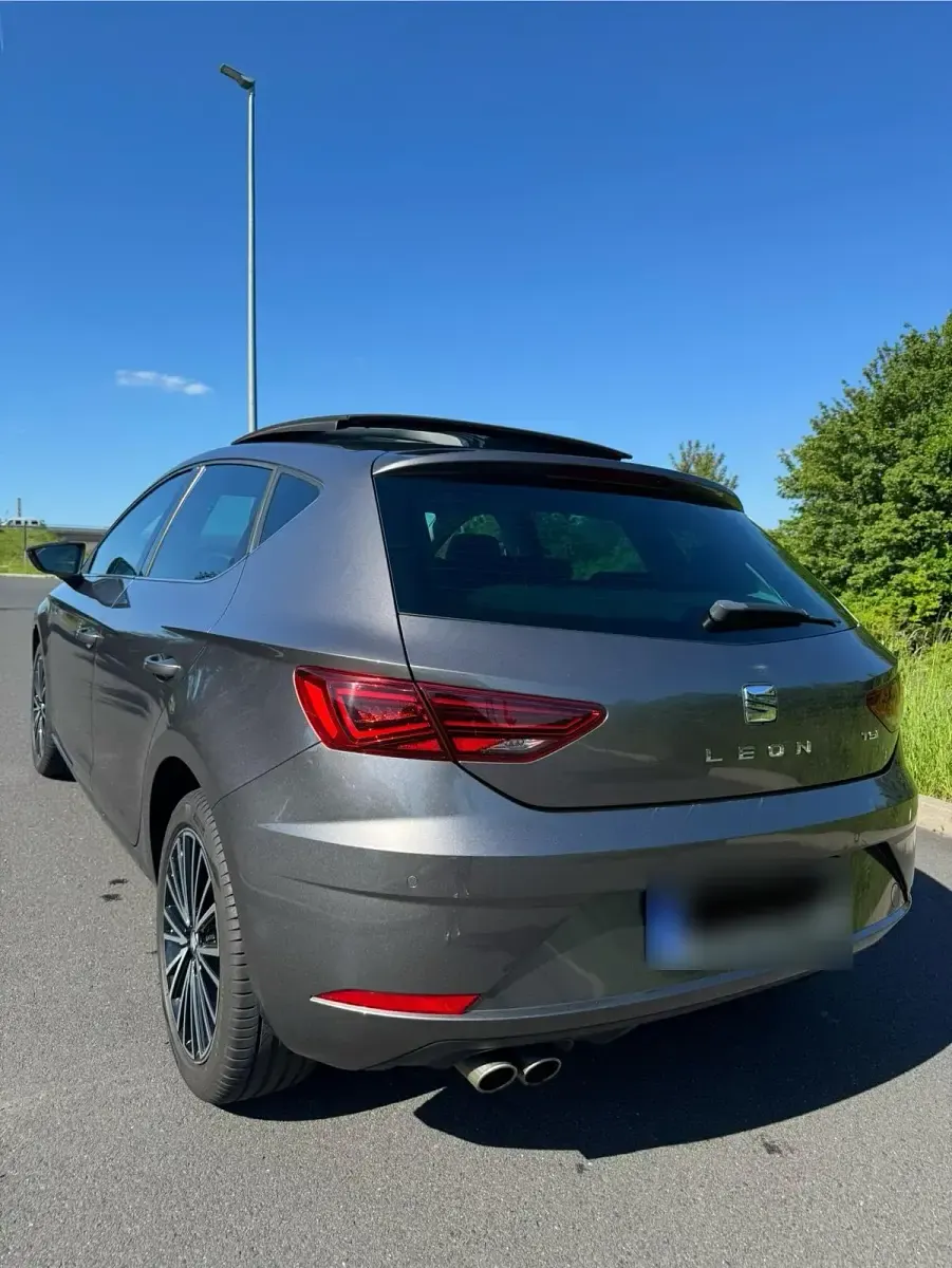 Gebraucht Seat Leon XCELLENCE 150 PS (110 kW) 2017 Andere farben Limousine