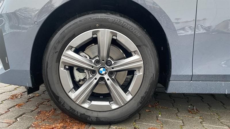 Gebraucht BMW 218 Active Tourer Efficient Dynamics 150 PS (110 kW) 2024 Sparkling kupfergrau metallic Van / Kleinbus