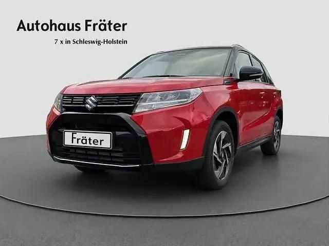 Rot Neu 2025 Suzuki Vitara Comfort+ SUV | 25.480 € (Etwas zu teuer) - Bild 1/4