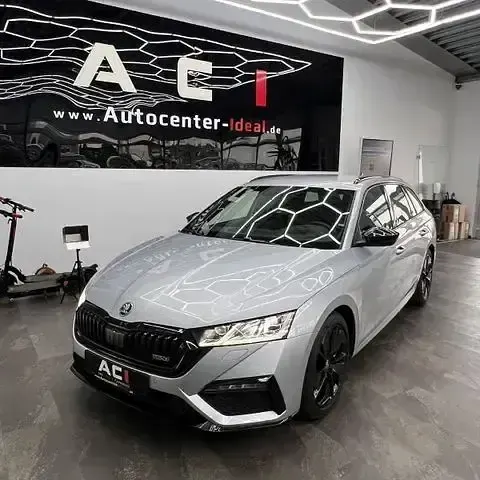 Gebraucht Skoda Octavia RS 200 PS (147 kW) 2021 Silber Kombi