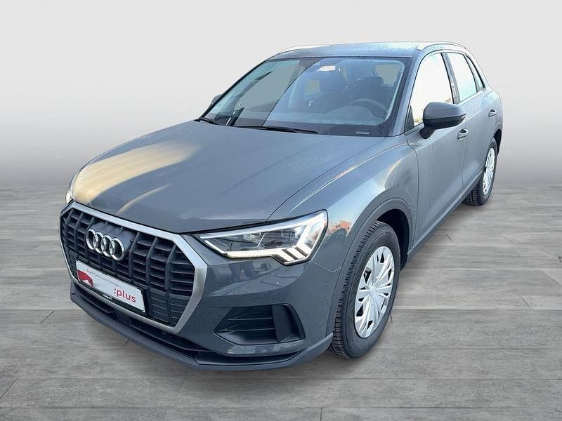 Gebraucht Audi Q3 Basis 150 PS (110 kW) 2025 Nanograu metallic SUV