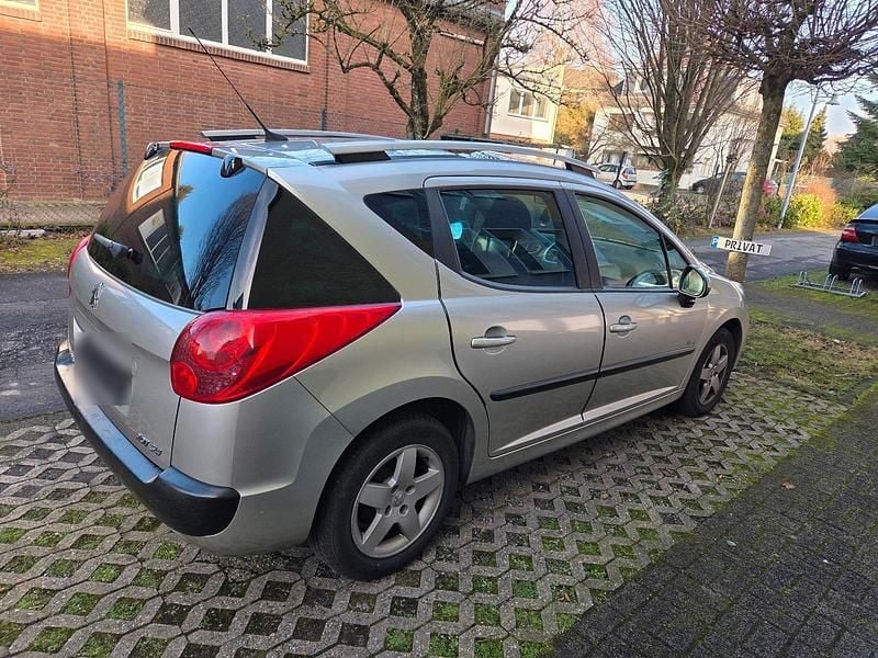 Gebraucht Peugeot 207 90 PS (66 kW) 2009 Grau Kombi