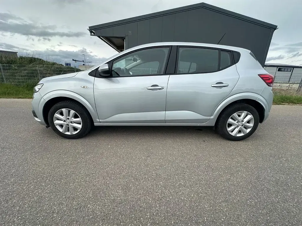 Gebraucht Dacia Sandero Comfort 91 PS (66 kW) 2022 Silber Limousine