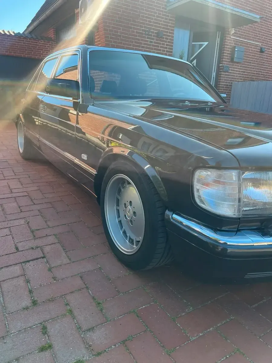 Gebraucht Mercedes 420 231 PS (169 kW) 1991 Schwarz Limousine