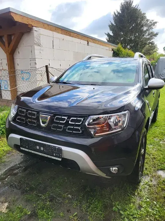 Gebraucht Dacia Duster Comfort 131 PS (96 kW) 2020 Schwarz SUV