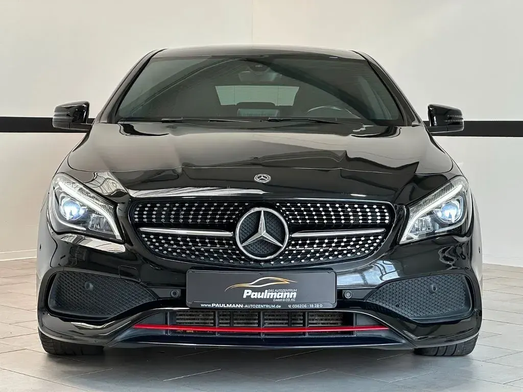 Gebraucht Mercedes CLA250e Shooting Brake AMG line 218 PS (160 kW) 2017 Schwarz Kombi
