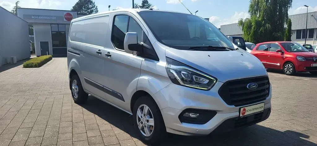 Gebraucht Ford Transit Custom Trend 170 PS (125 kW) 2018 Silber Van