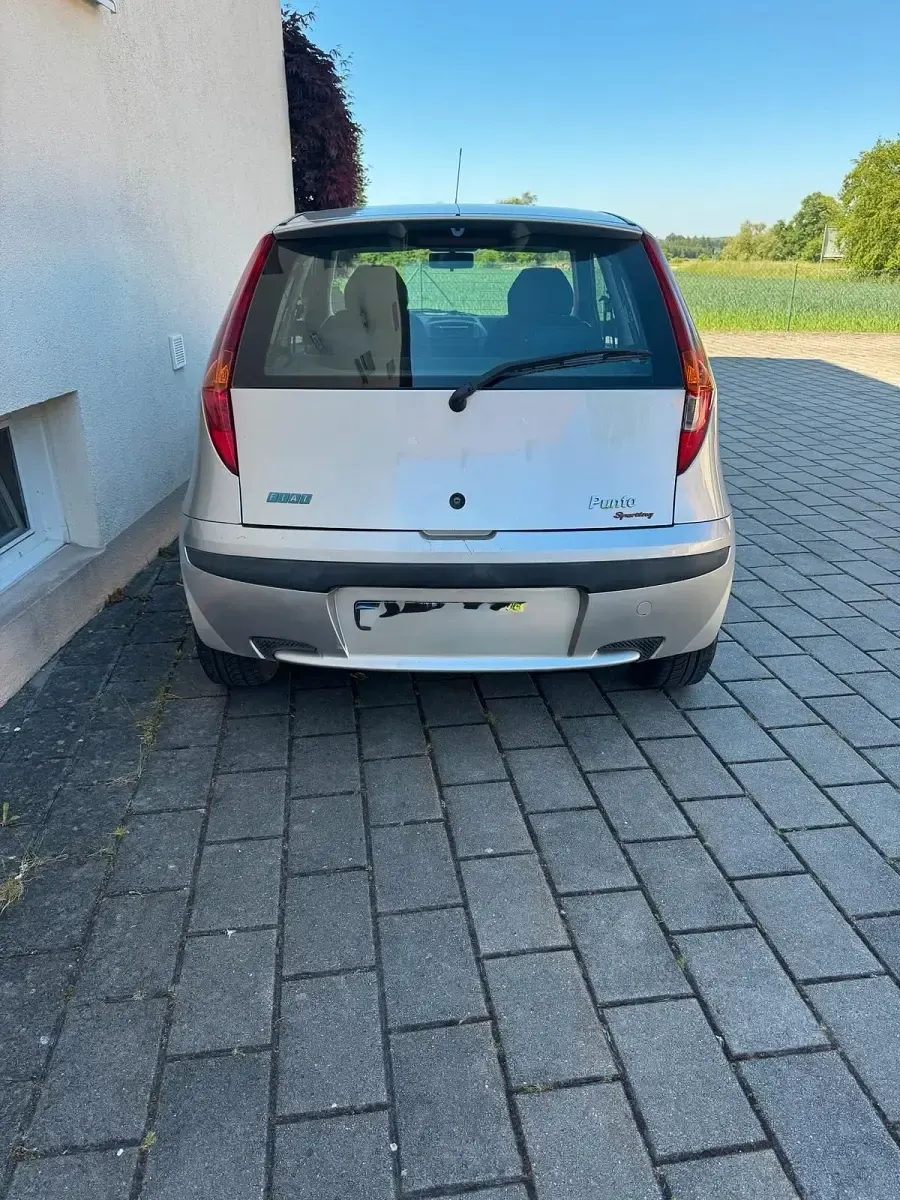 Gebraucht Fiat Punto 80 PS (58 kW) 2002 Silber Kleinwagen