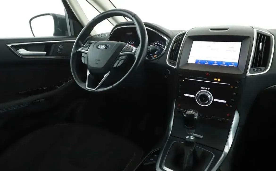 Używany Ford S-MAX S 165 KM (121 kW) 2020 Niebieski Minivan