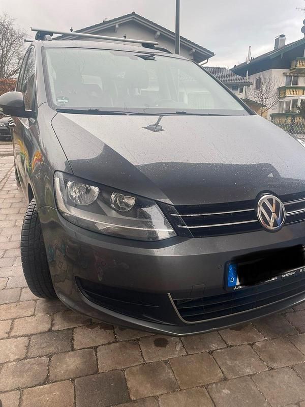 Gebraucht VW Sharan 150 PS (110 kW) 2018 Grau Van / Kleinbus
