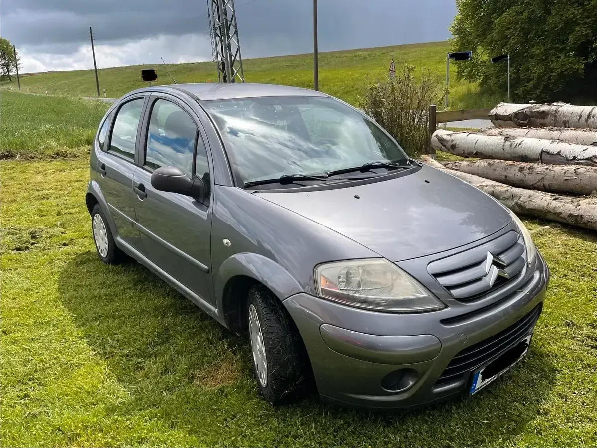 Gebraucht Citroën C3 60 PS (44 kW) 2009 Grau Kleinwagen