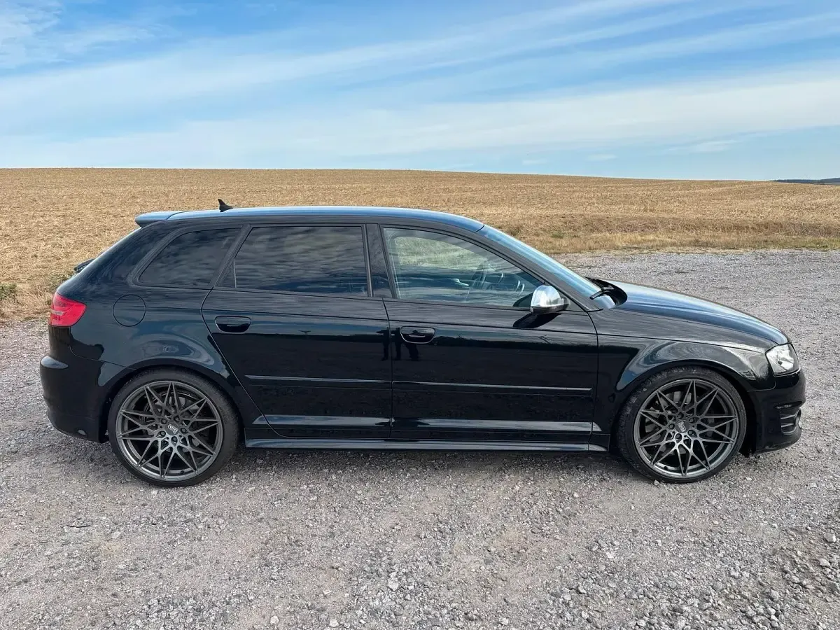 Gebraucht Audi S3 262 PS (192 kW) 2011 Schwarz Kleinwagen