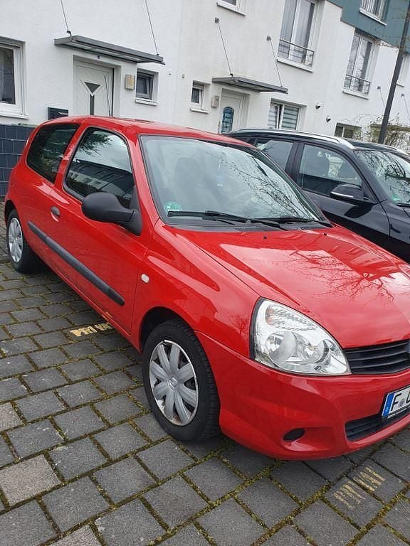 Gebraucht Renault Clio II Campus 58 PS (42 kW) 2010 Rot Limousine