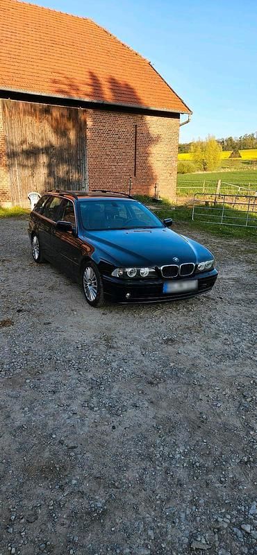 Usata BMW 530 231 CV (169 kW) 2000 Nero Station wagon