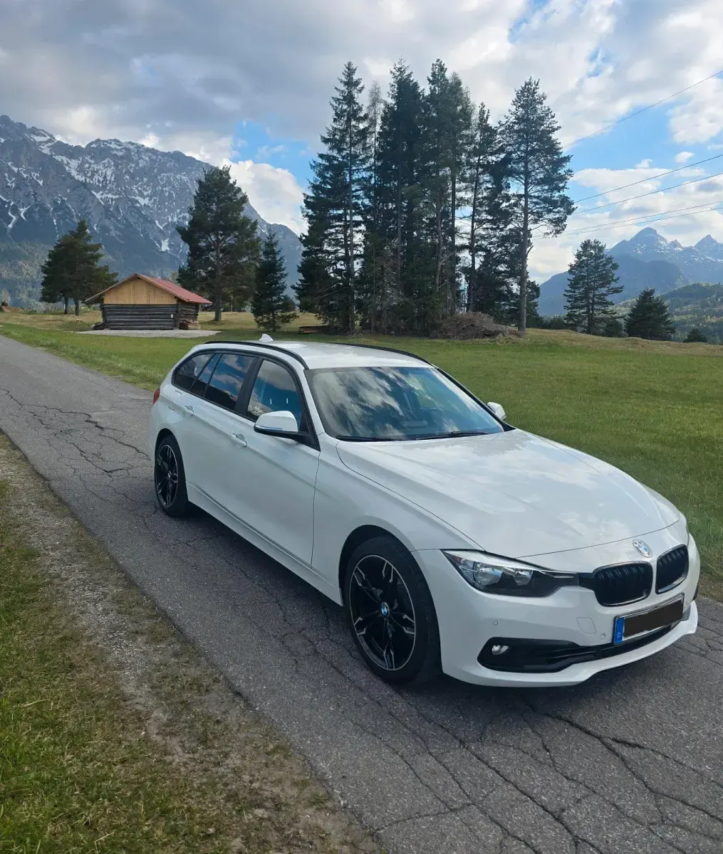 Gebraucht BMW 320 184 PS (135 kW) 2016 Weiß Kombi