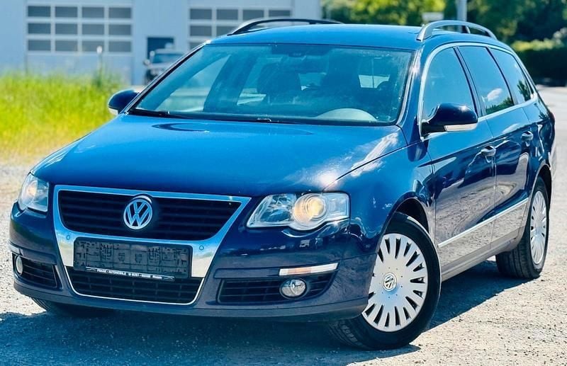 Blau Gebraucht 2008 VW Passat Kombi | 1.200 € (Superpreis) - Bild 1/4