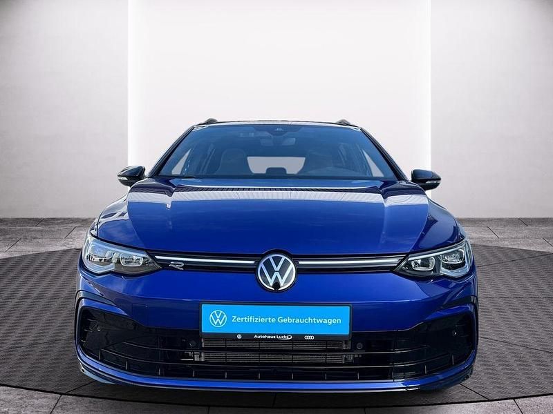 Gebraucht VW Golf VIII R-line 150 PS (110 kW) 2024 Lapiz blue metallic Kombi