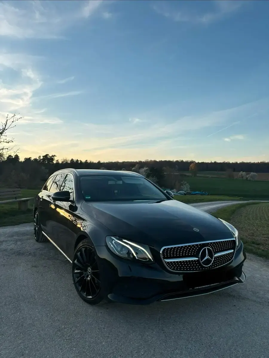 Gebraucht Mercedes E200 Avantgarde 150 PS (110 kW) 2017 Schwarz Kombi