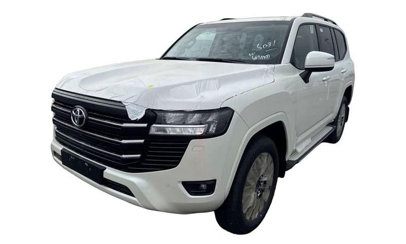 Weiß Neu 2026 Toyota Land Cruiser SUV | 68.590 € - Bild 1/4