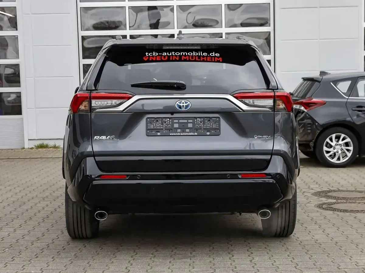 Gebraucht Toyota RAV4 Hybrid 306 PS (225 kW) 2025 Schwarz SUV