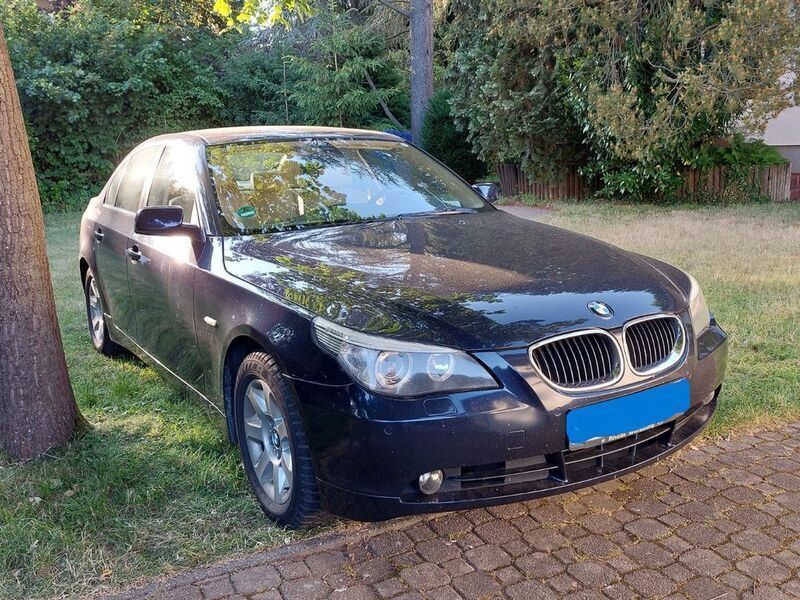 Blau Gebraucht 2004 BMW 525 Limousine | 5.450 € (Fairer Preis) - Bild 1/4