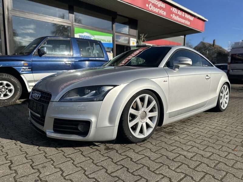 Eissilber metallic Gebraucht 2007 Audi TT S-Line Coupé | 6.299 € (Guter Preis) - Bild 1/4