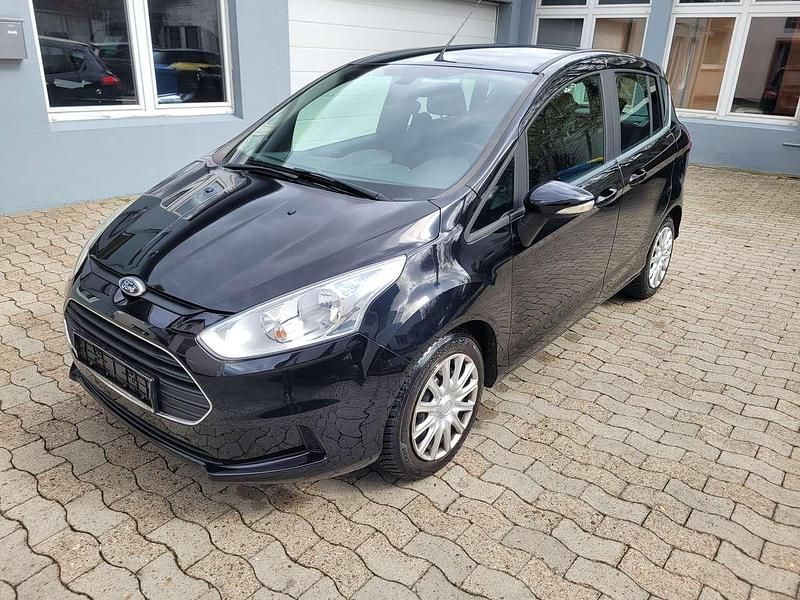 Gebraucht Ford B-MAX Trend 101 PS (74 kW) 2017 Iridiumschwarz metallic Van / Kleinbus