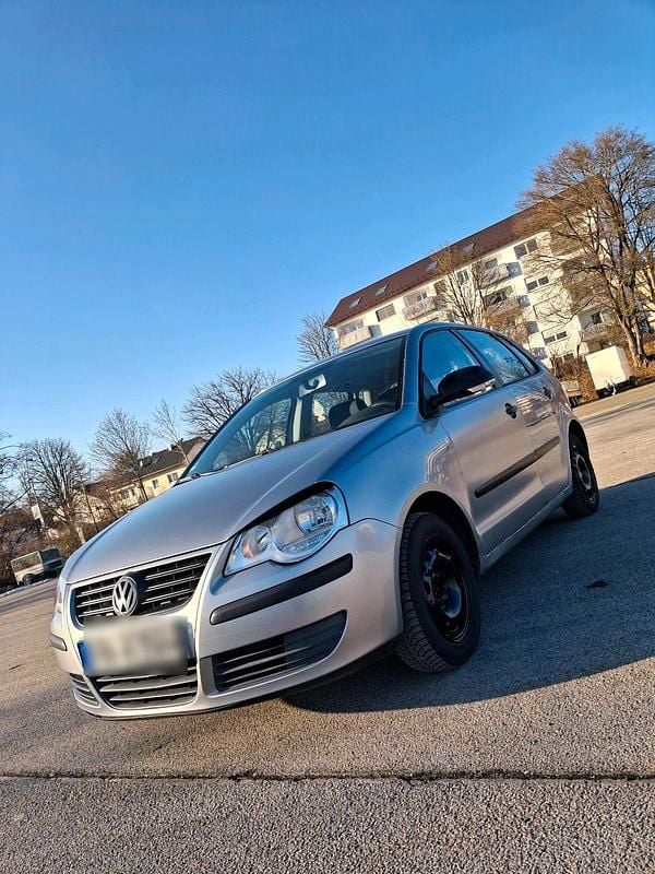 Grau Gebraucht 2006 VW Polo Kleinwagen | 2.350 € (Fairer Preis) - Bild 1/4