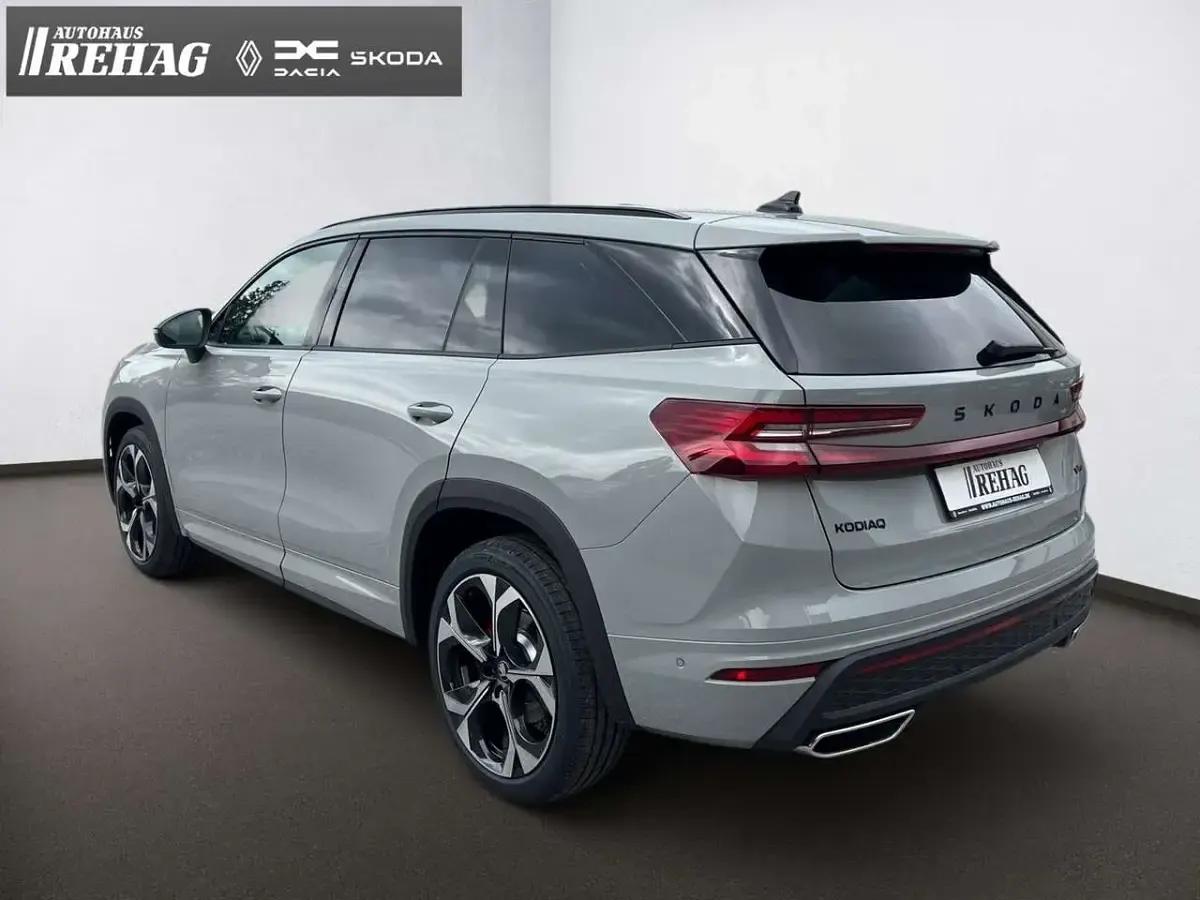 Neu Skoda Kodiaq RS 265 PS (194 kW) 2026 Grau SUV