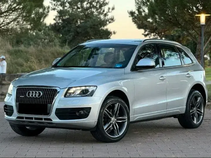 Gebraucht Audi Q5 177 PS (130 kW) 2010 Silber SUV