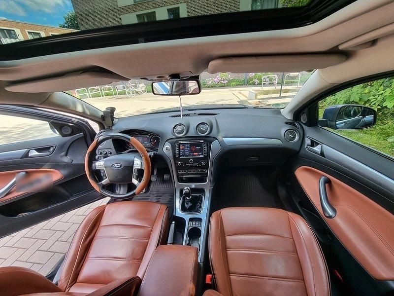 Gebraucht Ford Mondeo Business Edition 200 PS (147 kW) 2014 Grau Limousine