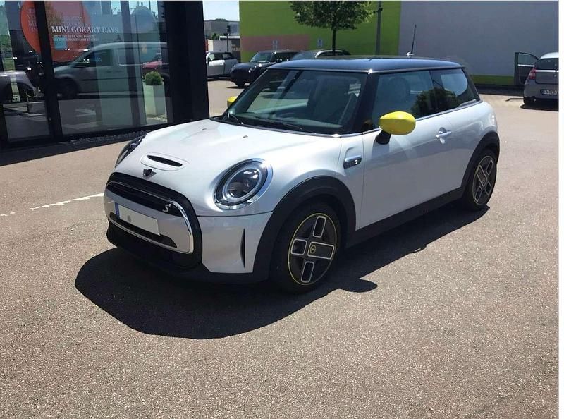 Silber Gebraucht 2021 Mini Cooper SE Kleinwagen | 17.500 € (Fairer Preis) - Bild 1/4