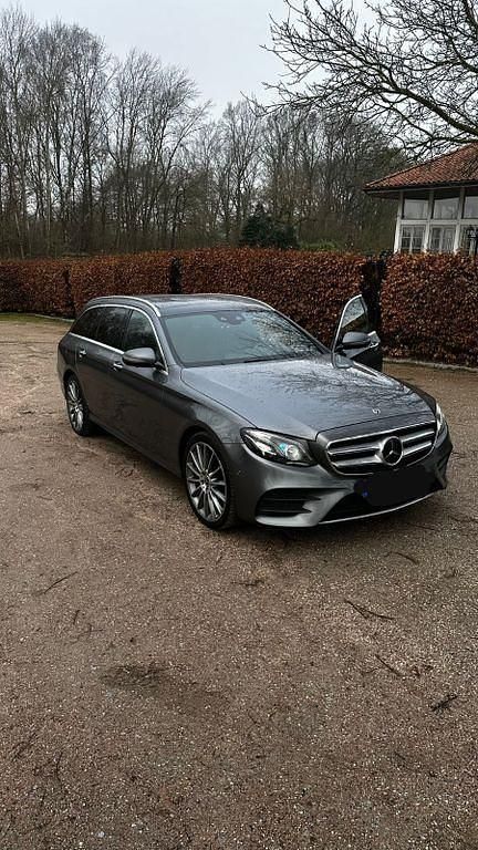 Gebraucht Mercedes E300 245 PS (180 kW) 2018 Grau Kombi