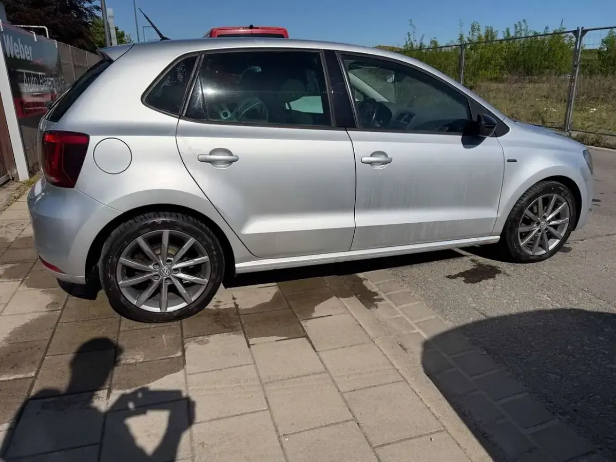 Usata VW Polo 90 CV (66 kW) 2014 Argento Utilitaria