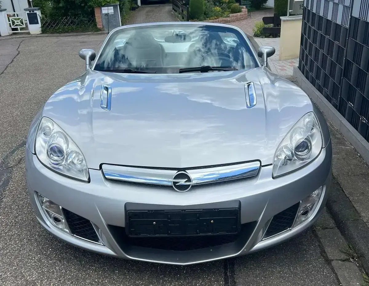 Gebraucht Opel GT 315 PS (231 kW) 2009 Silber Cabrio