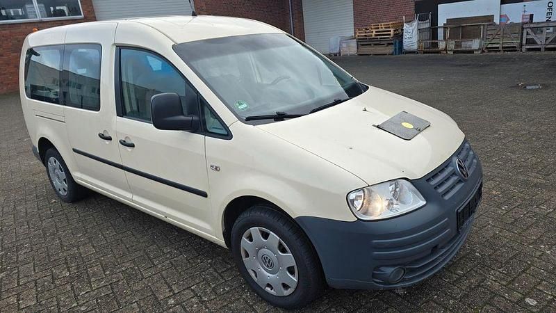 Beige Gebraucht 2010 VW Caddy Maxi Van / Kleinbus | 3.500 € (Fairer Preis) - Bild 1/4