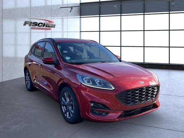 Gebraucht Ford Kuga ST-Line 150 PS (110 kW) 2023 Rot (lucidrotmetallic) SUV