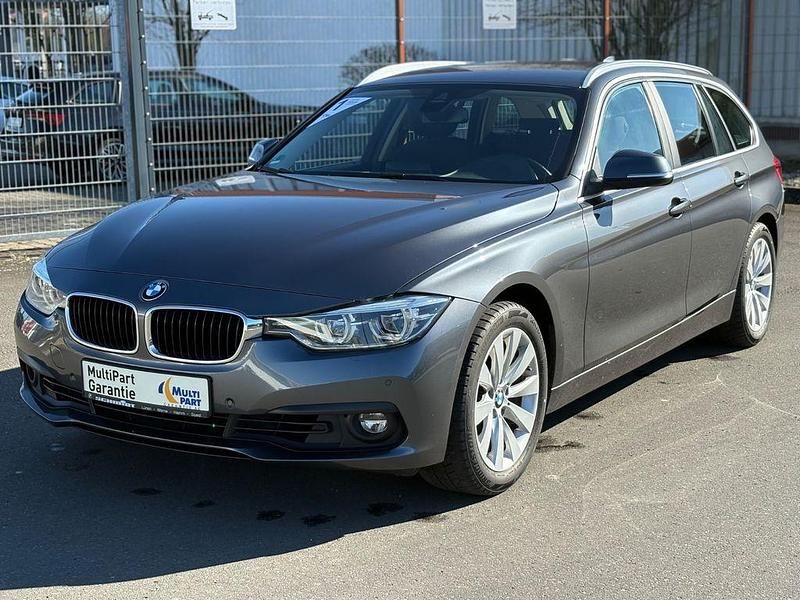 Gebraucht BMW 320 Advantage 184 PS (135 kW) 2017 Grau Kombi