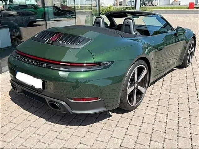 Gebraucht Porsche 911 Carrera Cabriolet 394 PS (289 kW) 2025 Gruen Cabrio