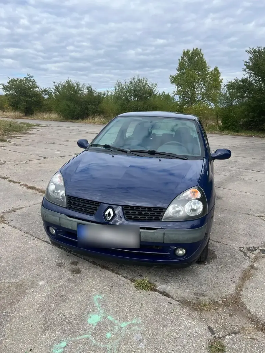 Gebraucht Renault Clio II 75 PS (55 kW) 2001 Blau Kleinwagen